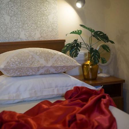 Apartments Smokva Makarska Eksteriør billede