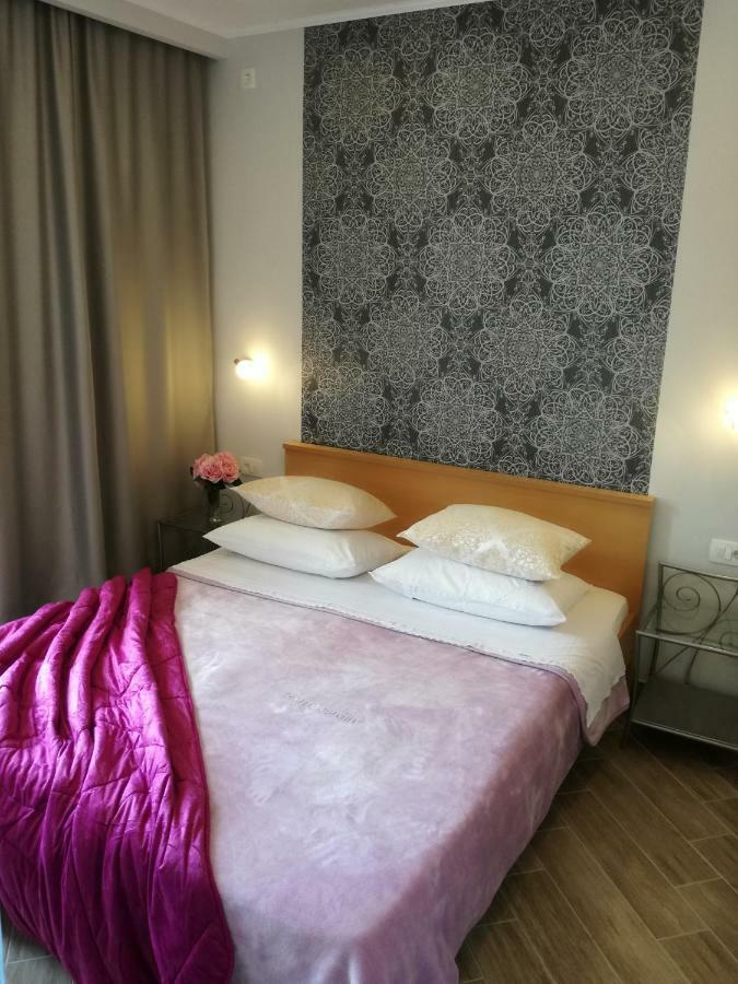 Apartments Smokva Makarska Eksteriør billede