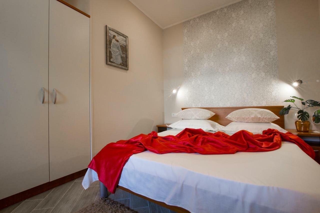 Apartments Smokva Makarska Værelse billede